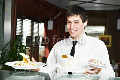 waiter_in_uniform_at_restaurant.jpg